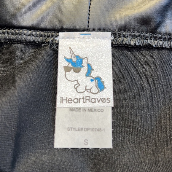 New Faux Leather High Rise Thong - Picture 4 of 5